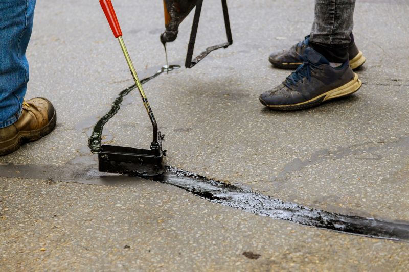 Asphalt Sealing Maintenance